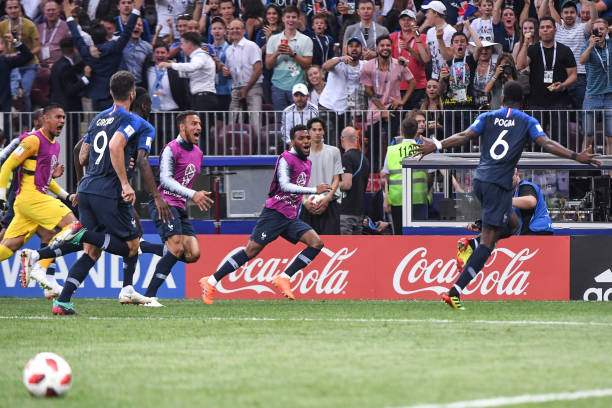 一舞台上 一舞台上