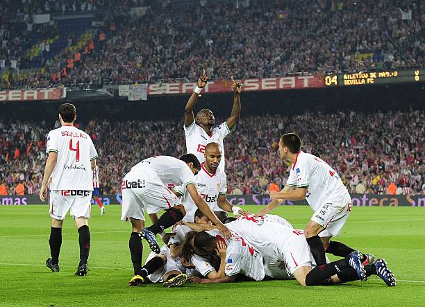 业足球的一 业足球的一